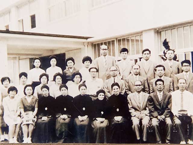 学校